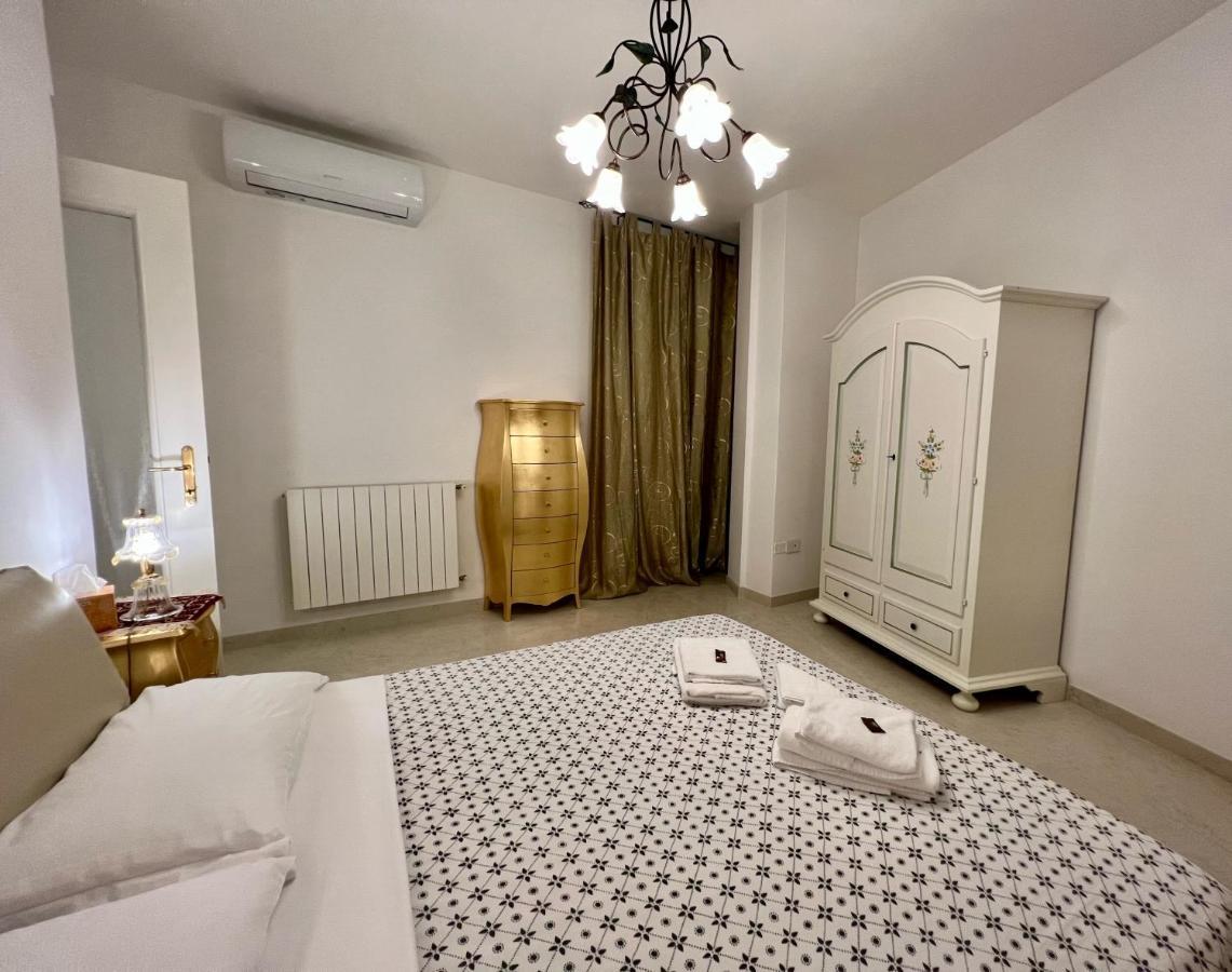 Appartamento Via Antica Padenghe sul Garda Exterior foto